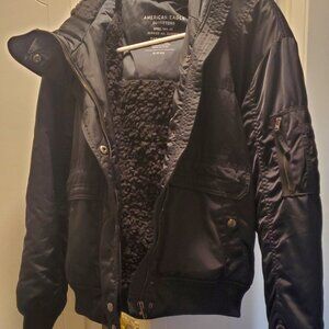 American Eagle black hooded fleece-lined puffer bomber jacket (warm!) Small